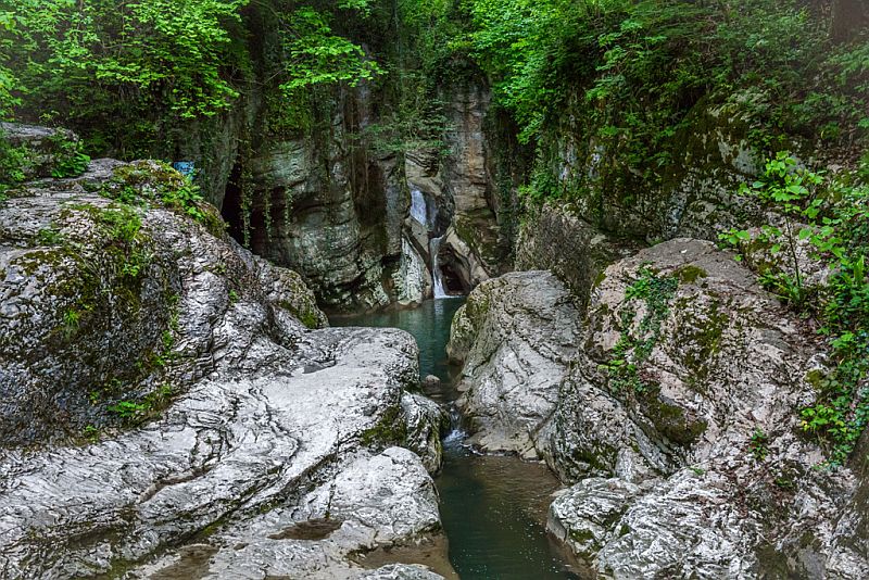 Агурские водопады